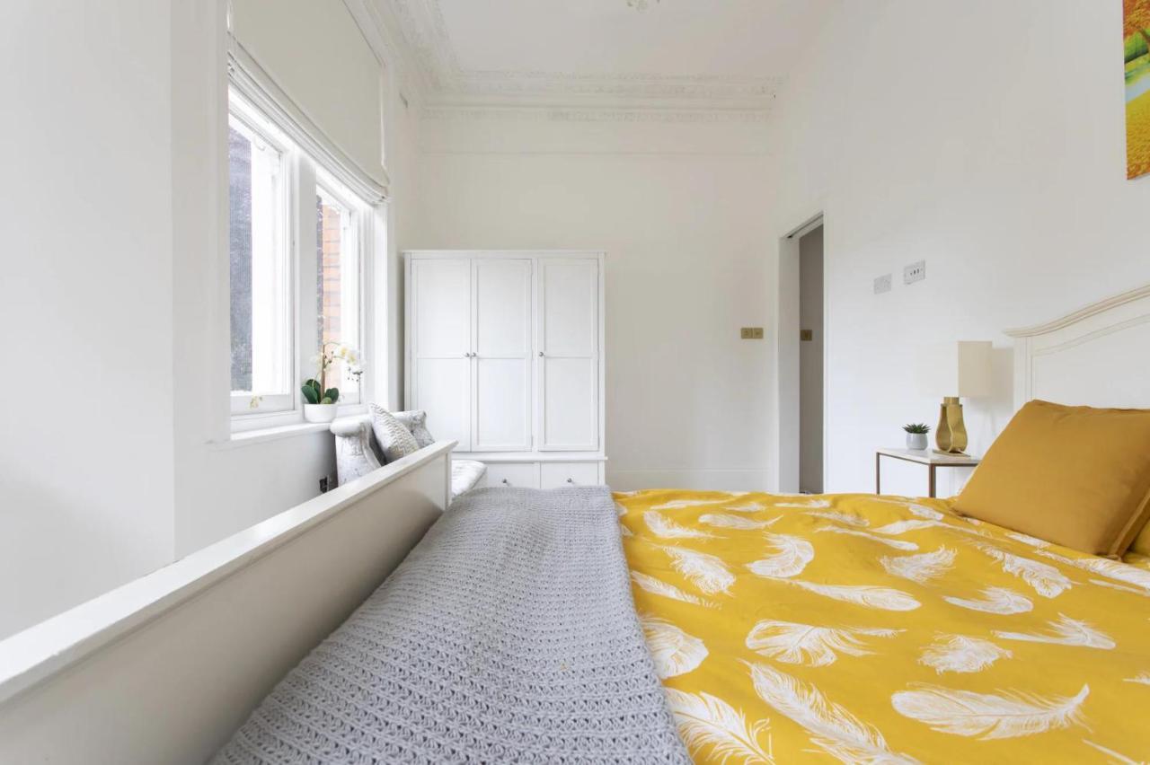 Spacious Flat In *