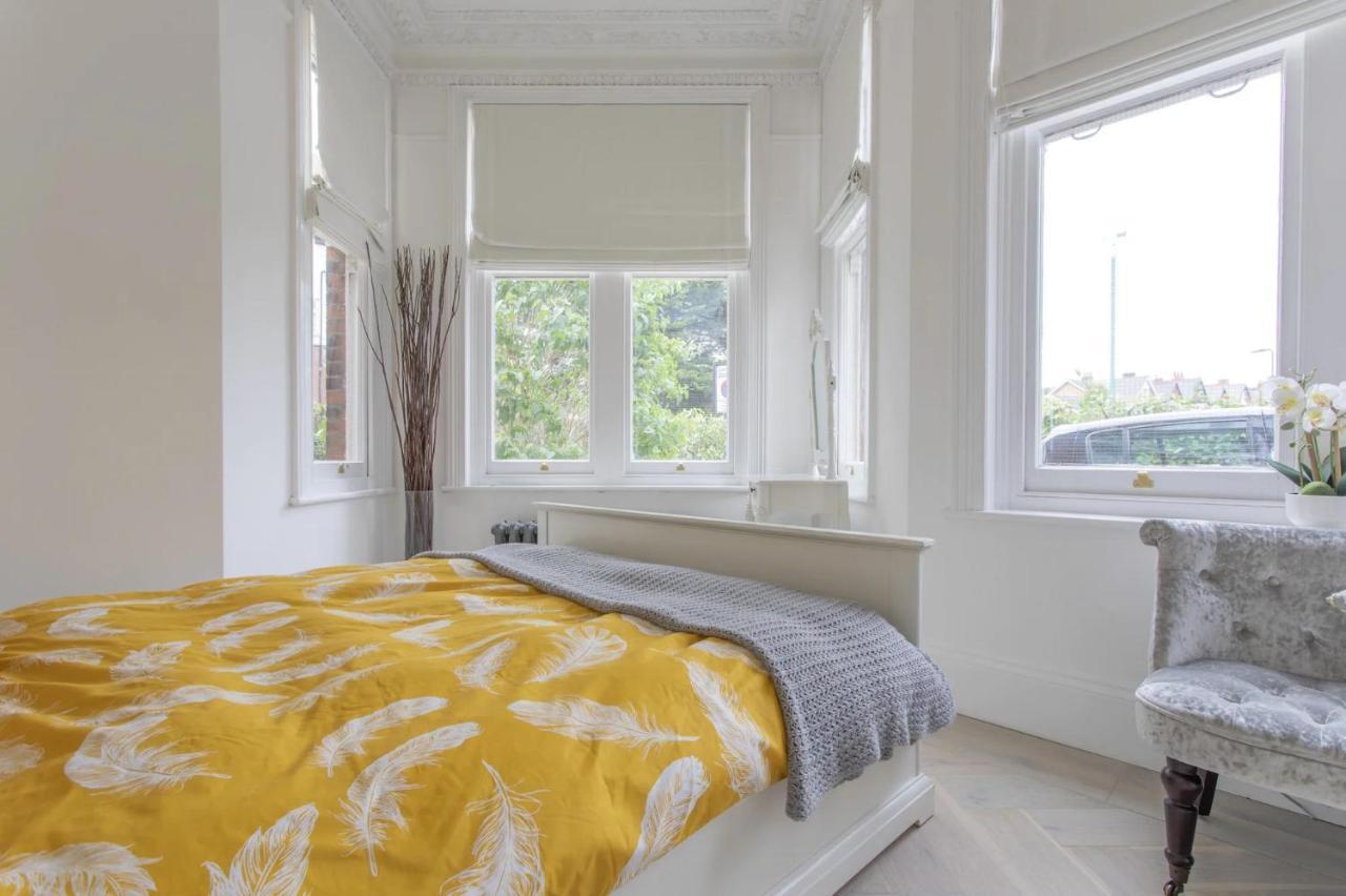 Spacious Flat In Apartment
